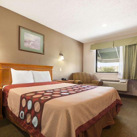 Super 8 Baton Rouge/I-12 Motel Dış mekan fotoğraf